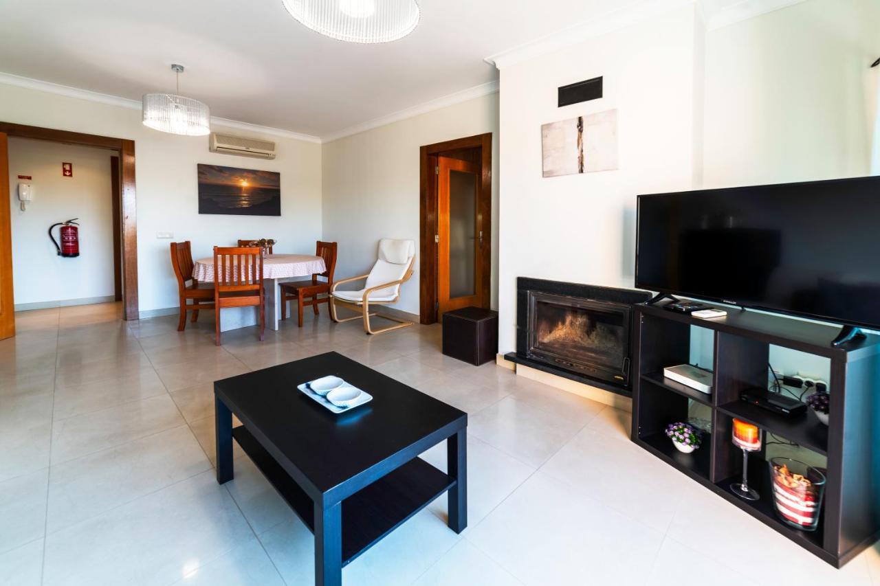 Do Vale T2 Com Piscina Apartman Albufeira Kültér fotó